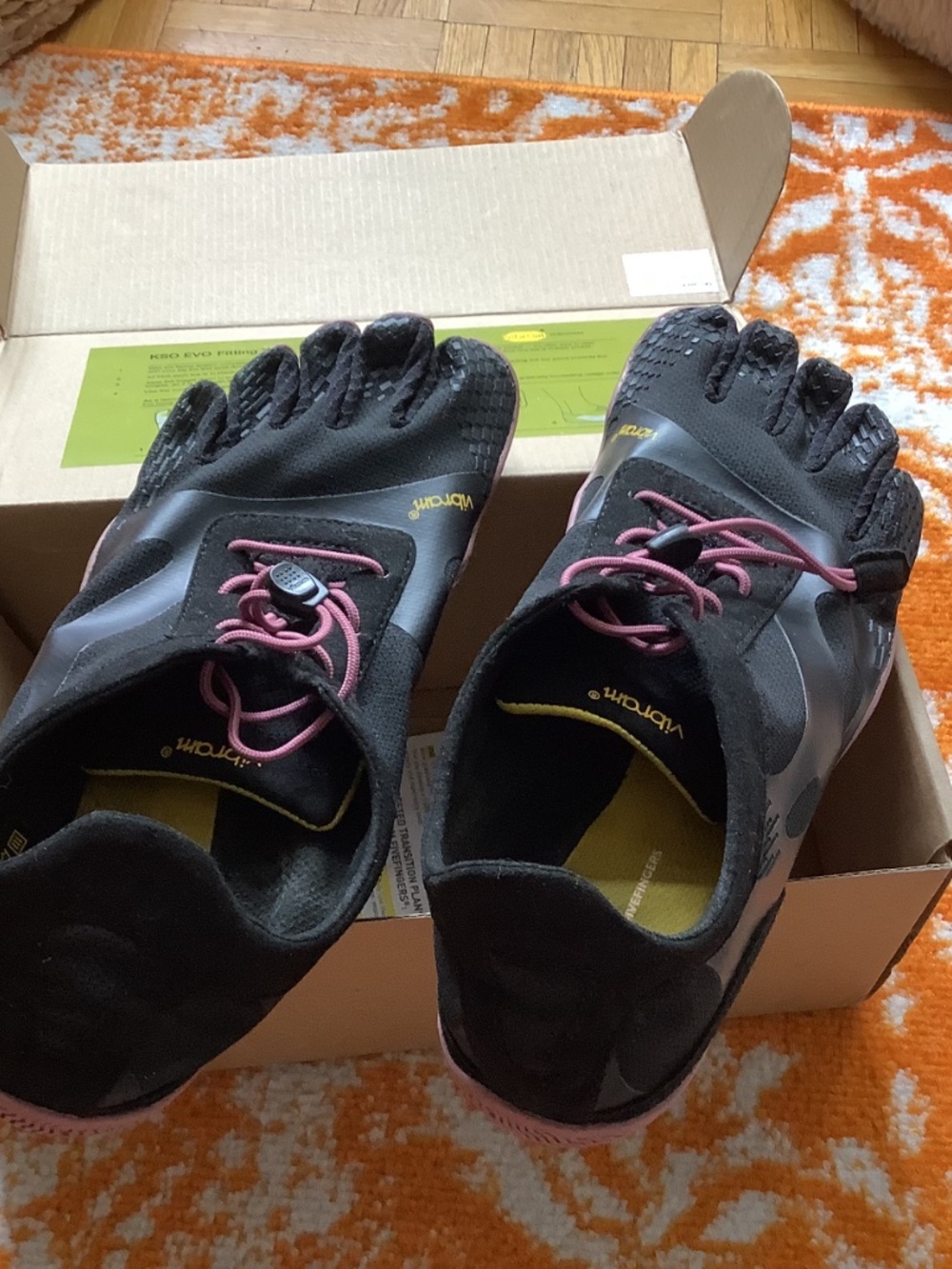 Vibram Fivefingers KSO ECO Women’s Size 42 Black+Rose - Picture 3 of 7